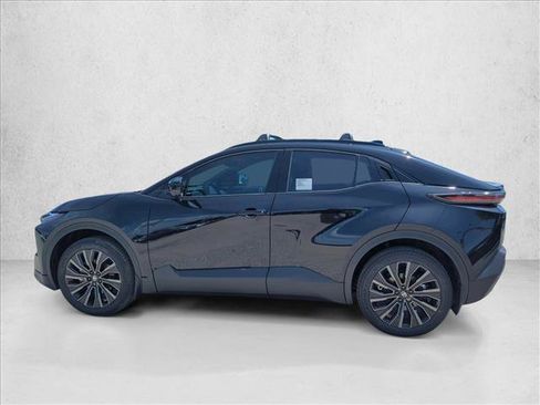 New 2026 Toyota C-HR AWD/4WD image 8