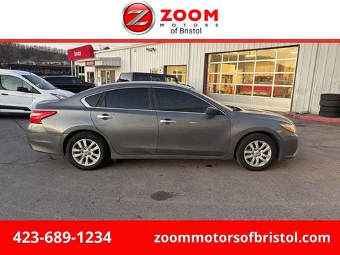 Used 2017 Nissan Altima 2.5 S w/ Power Driver Seat Package image 1