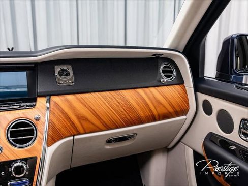 Used 2019 Rolls-Royce Cullinan AWD/4WD image 38