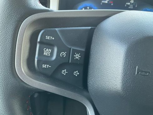 Used 2025 Ford Bronco Heritage Edition AWD/4WD image 19