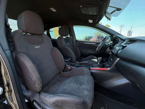 Used 2018 Nissan Sentra NISMO image 27