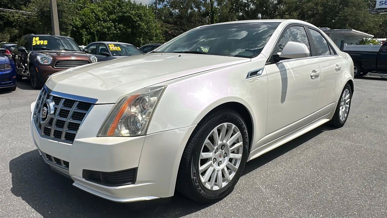 Used 2013 Cadillac CTS Luxury RWD image 2