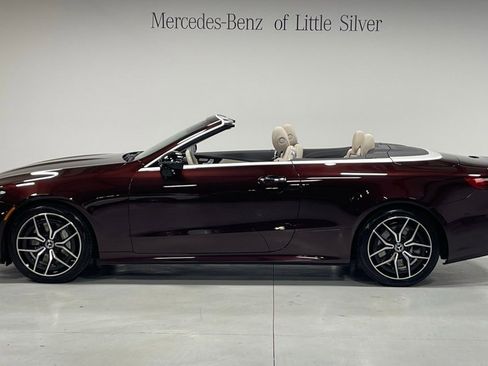 Used 2023 Mercedes-Benz E 450 4MATIC Cabriolet image 3