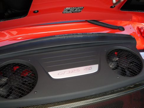 Used 2016 Porsche 911 GT3 RS image 19