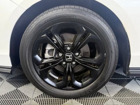 Used 2025 Honda Accord SE image 12