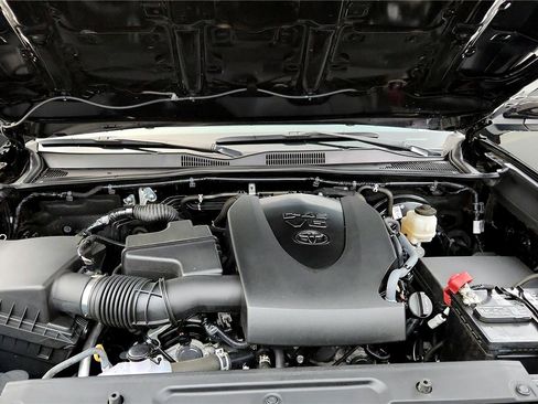 Used 2023 Toyota Tacoma SR5 image 27