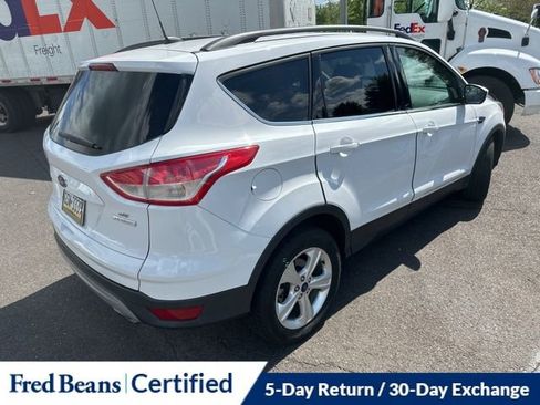 Used 2015 Ford Escape SE w/ Equipment Group 201A FWD image 14