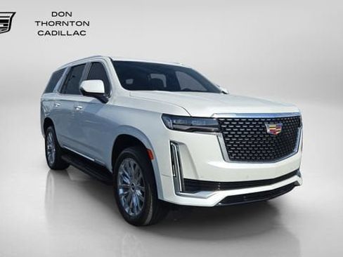Certified 2024 Cadillac Escalade Premium Luxury AWD/4WD image 7