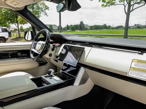 New 2026 Land Rover Range Rover SE AWD/4WD image 20