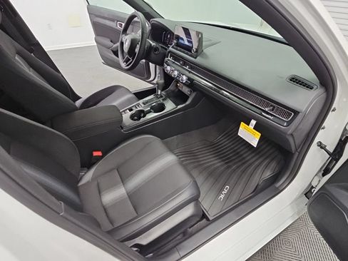 New 2026 Honda Civic Sport image 31