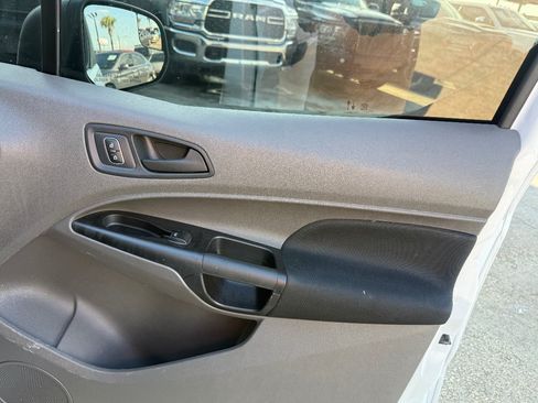 Used 2021 Ford Transit Connect XL FWD image 12