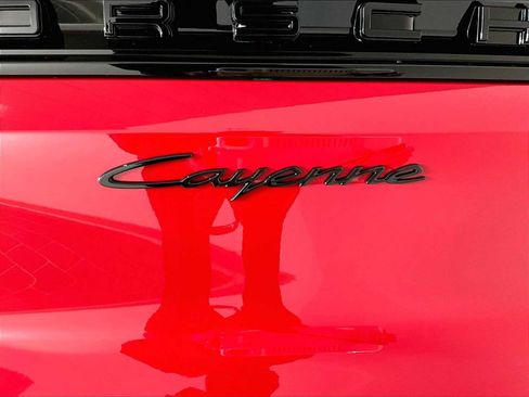 New 2026 Porsche Cayenne Coupe AWD/4WD image 33