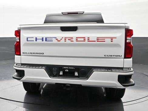 Used 2022 Chevrolet Silverado 1500 Custom RWD image 4