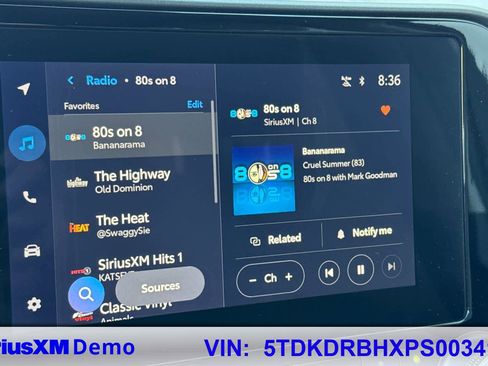 Used 2023 Toyota Highlander LE image 34