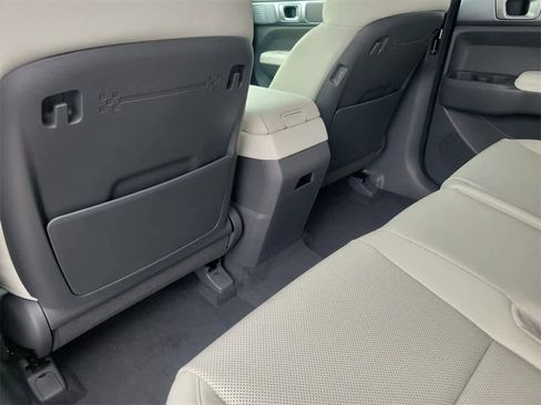 New 2026 Hyundai Santa Fe SEL image 11
