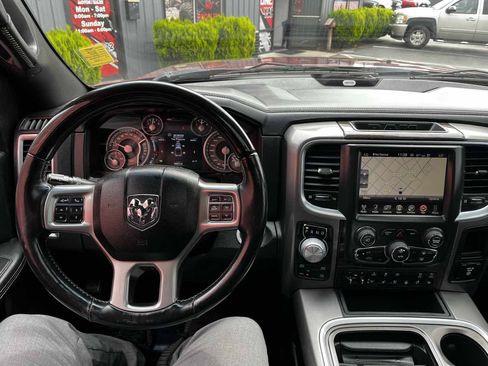 Used 2016 RAM 1500 Limited AWD/4WD image 9