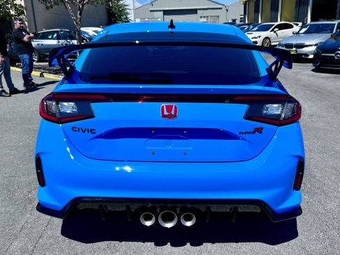 Used 2025 Honda Civic Type R image 6