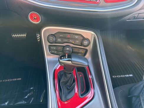 Used 2021 Dodge Challenger R/T Scat Pack w/ Scat Pack Stripe image 22