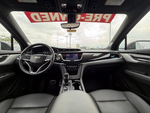 Used 2025 Cadillac XT6 Sport w/ Technology Package AWD/4WD image 30