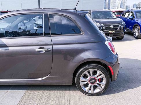 Used 2015 FIAT 500 Sport w/ Comfort/Convenience Group FWD image 8