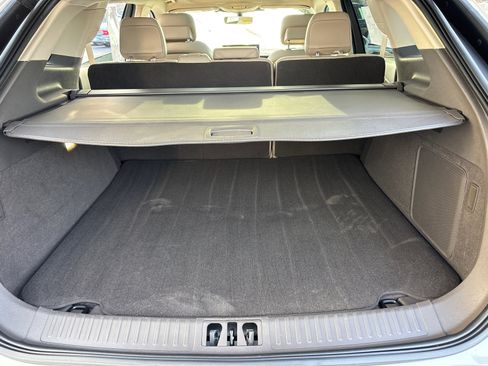 Certified 2023 Lincoln Nautilus Reserve w/ Equipment Group 201A image 9