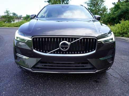 Used 2022 Volvo XC60 B5 Momentum w/ Advanced Package image 8