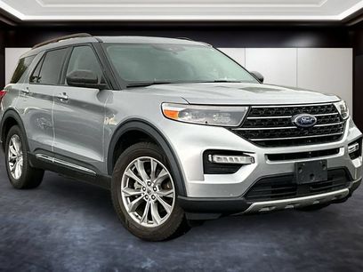 Used 2020 Ford Explorer XLT w/ Equipment Group 202A