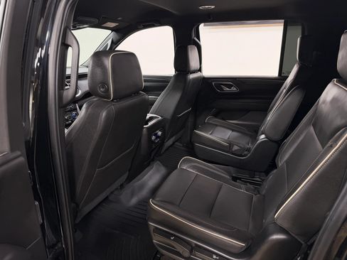 Used 2021 GMC Yukon XL SLT RWD image 15