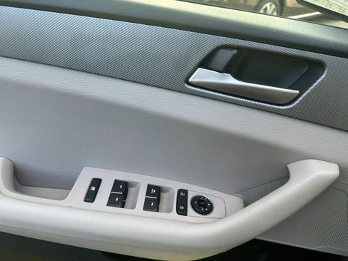 Used 2019 Hyundai Sonata SE image 38