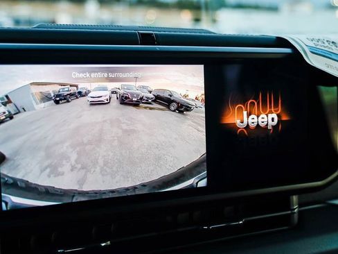 New 2025 Jeep Wrangler Unlimited Rubicon image 25