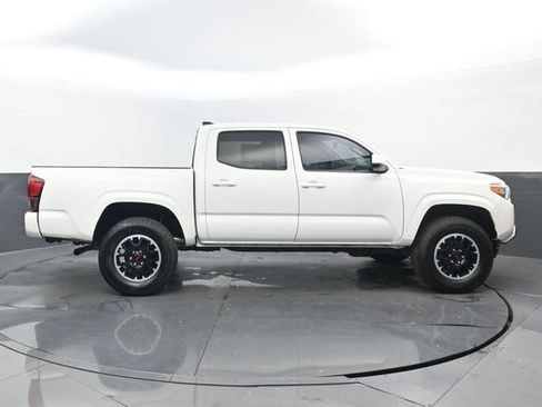 Used 2021 Toyota Tacoma SR AWD/4WD image 2