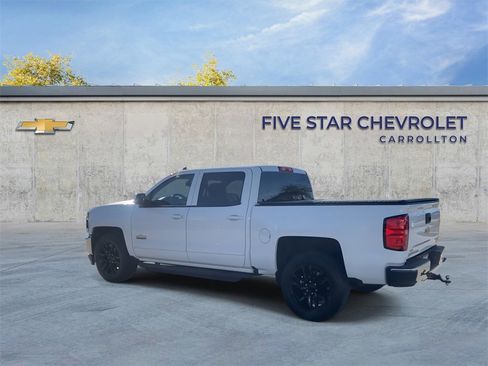 Used 2018 Chevrolet Silverado 1500 LT w/ Texas Edition image 6