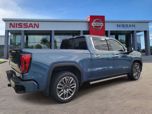 Used 2024 GMC Sierra 1500 Denali Ultimate AWD/4WD image 2