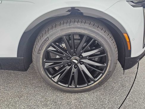 New 2026 Cadillac Lyriq Sport image 9