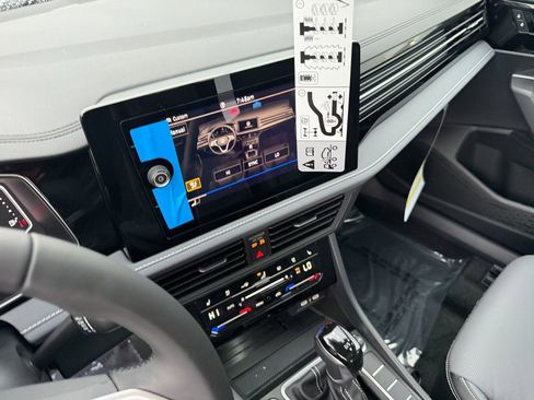 New 2026 Volkswagen Jetta SEL FWD image 18