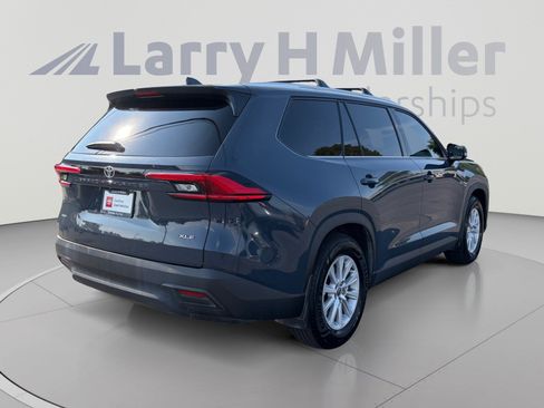 Certified 2024 Toyota Grand Highlander AWD image 5