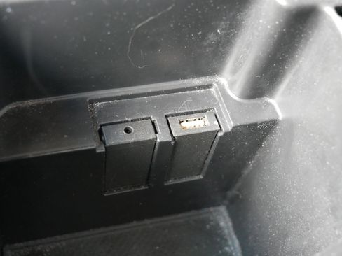 Used 2014 Chevrolet Cruze LT image 33