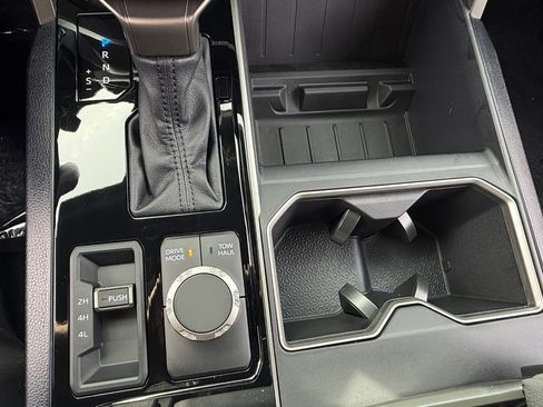 New 2026 Toyota Tundra SR5 image 17