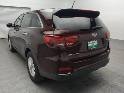 Used 2020 Kia Sorento AWD V6 image 5