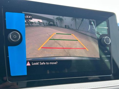 New 2026 Volkswagen Taos SE image 51