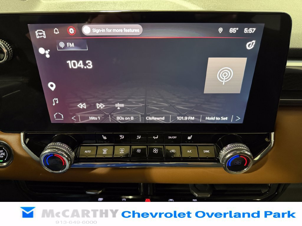 Used 2023 GMC Canyon AT4 w/ Canyon Safety Plus Package AWD/4WD image 20