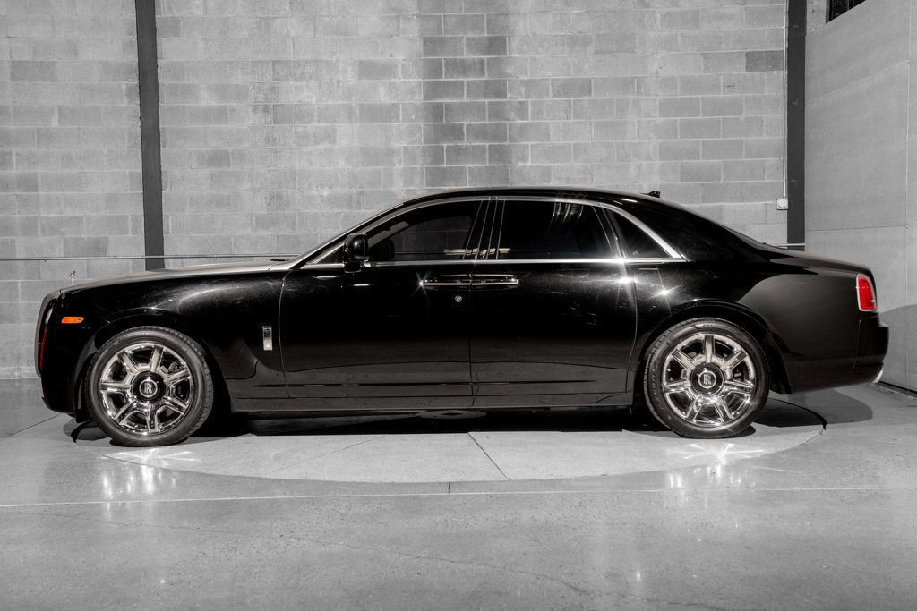 Used 2010 Rolls-Royce Ghost RWD image 4
