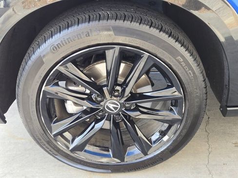 Used 2025 Acura ADX A-Spec AWD/4WD image 12