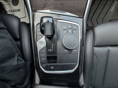 Used 2020 BMW 330i xDrive Sedan w/ Convenience Package image 23