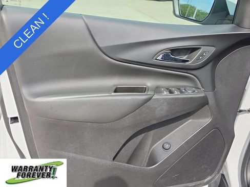 Used 2024 Chevrolet Equinox LT AWD/4WD image 17