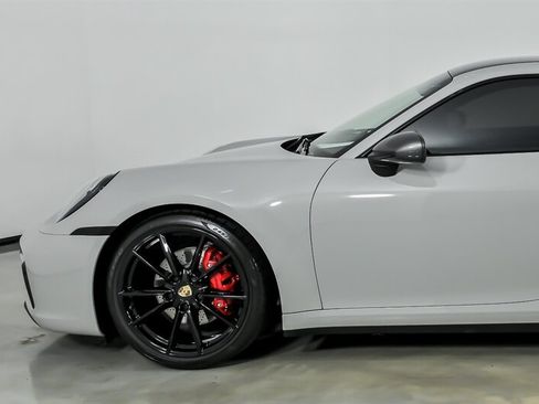 Used 2024 Porsche 911 Carrera T RWD image 7