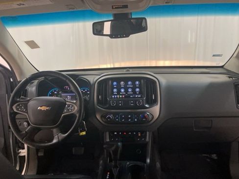 Used 2020 Chevrolet Colorado Z71 image 25