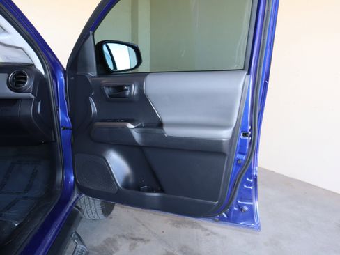 Used 2023 Toyota Tacoma SR5 image 41