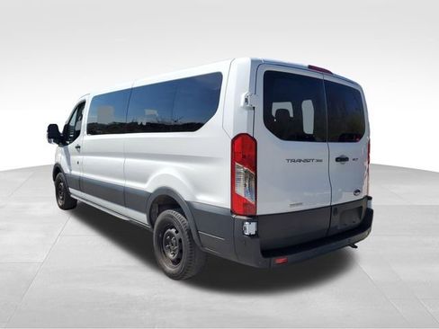 Used 2023 Ford Transit 350 XLT RWD image 6