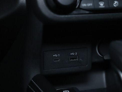 Certified 2024 Nissan Kicks SR image 26